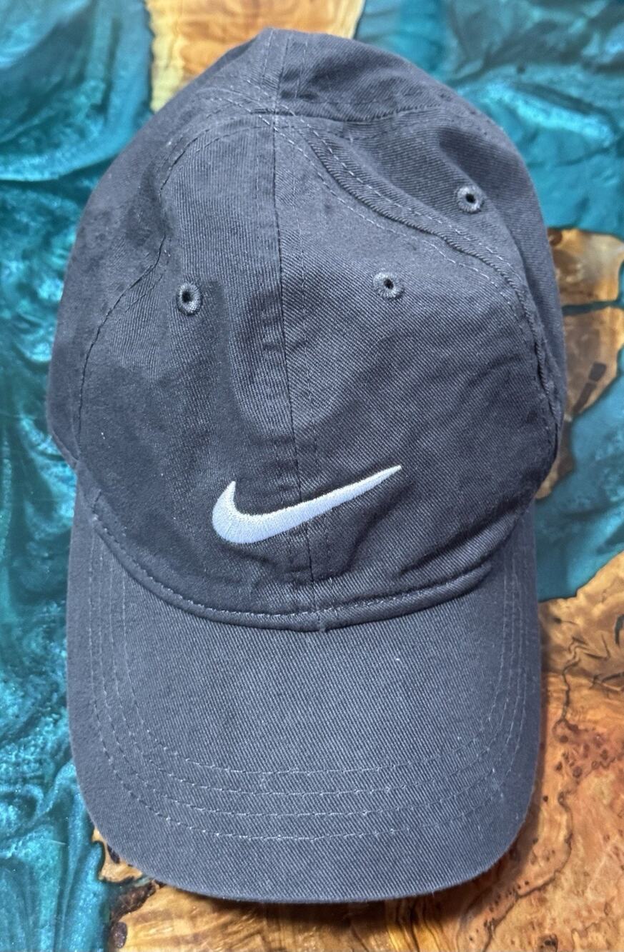 Nike Swoosh Logo Toddler Kids Adjustable Baseball Cap Hat Gray Used